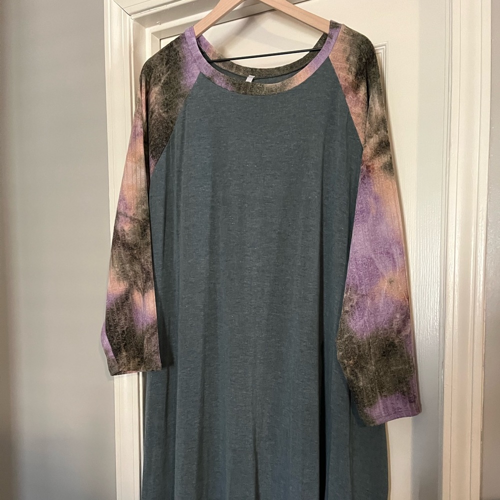 Plus size womens dress